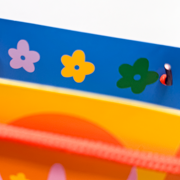 KANDS.CO - Daisy Boob Gift Bag