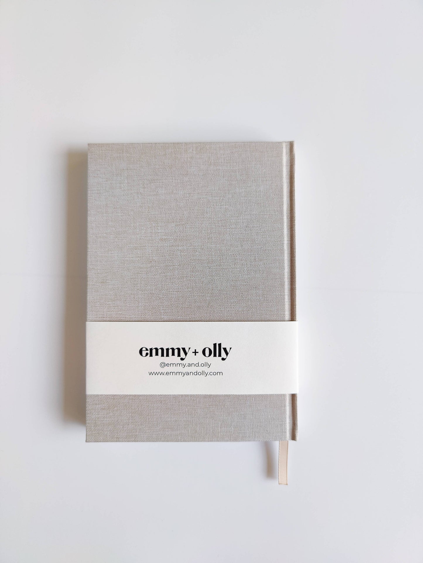 emmy+olly - Adventure Journal - Linen Customizable Travel Journal