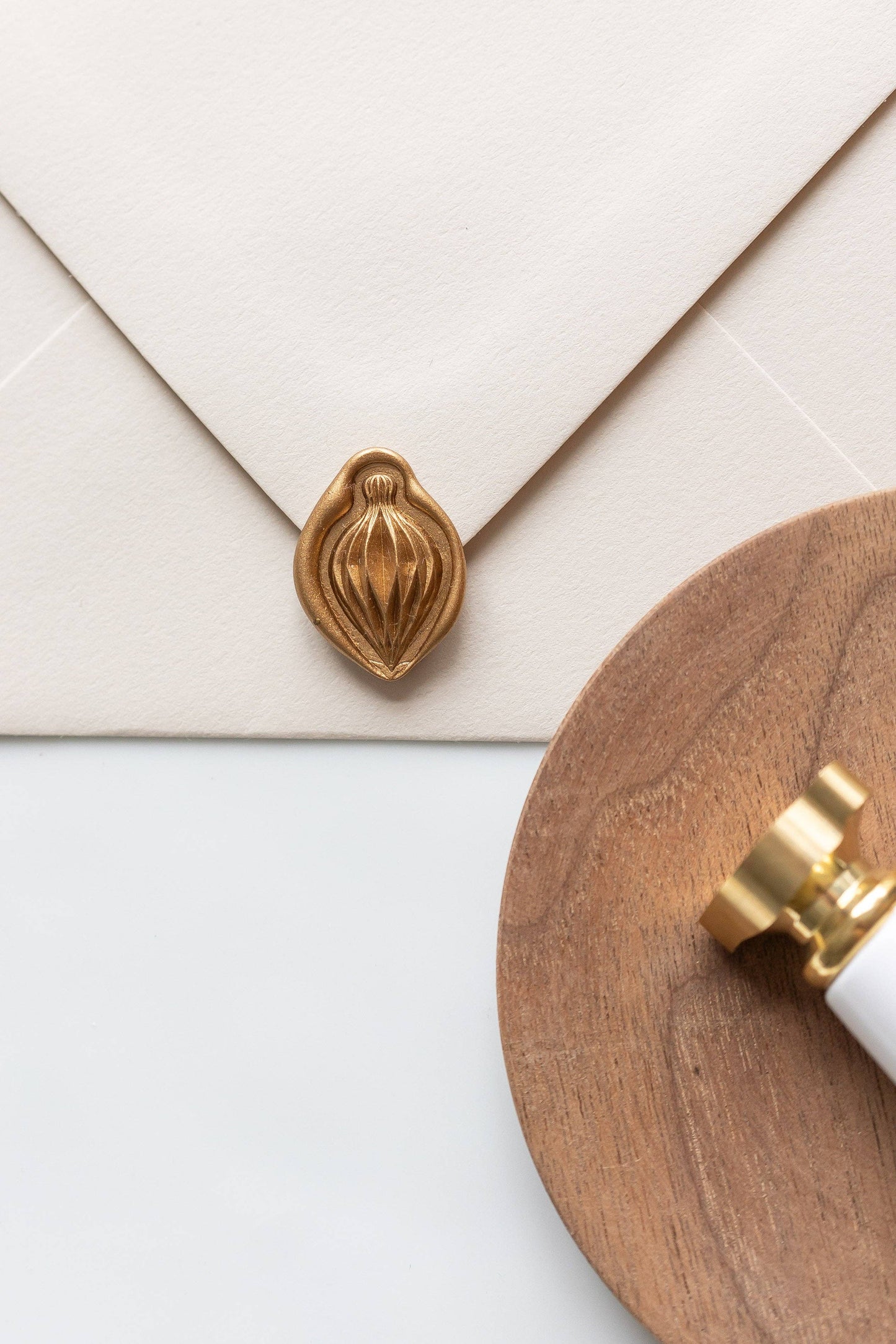 Written Word Calligraphy - Paper Ornament Wax Seal