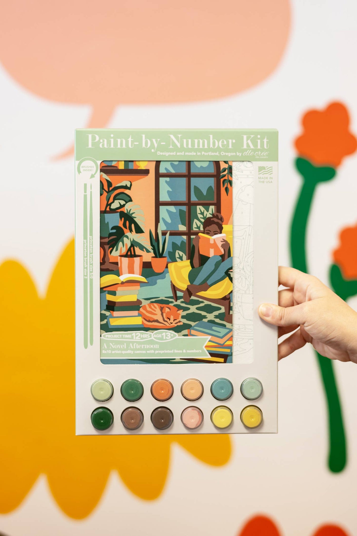 Elle Crée (She Creates) - A Novel Afternoon Paint-by-Number Kit