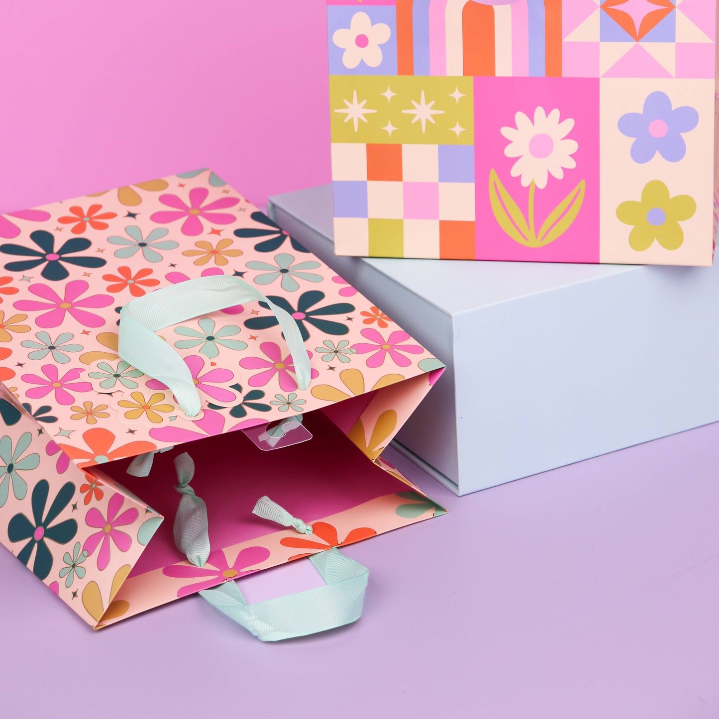 Betty Bloom - Gift Bag
