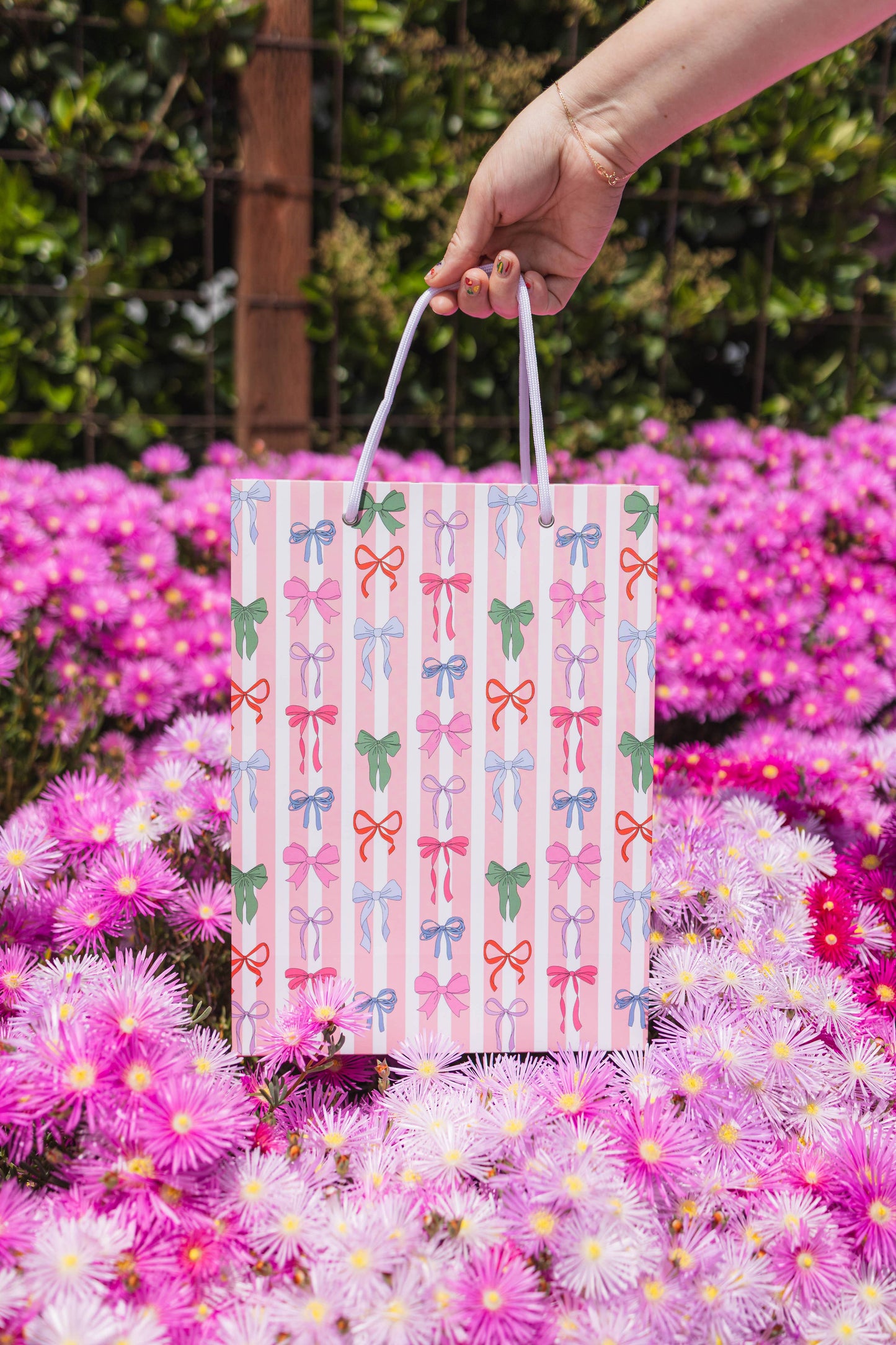 Illustrating Amy - Stripe Bows Gift Bag