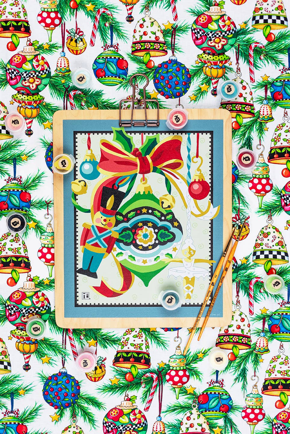 Elle Crée (She Creates) - A Very Mary Christmas Mary Engelbreit Paint-by-Number Kit