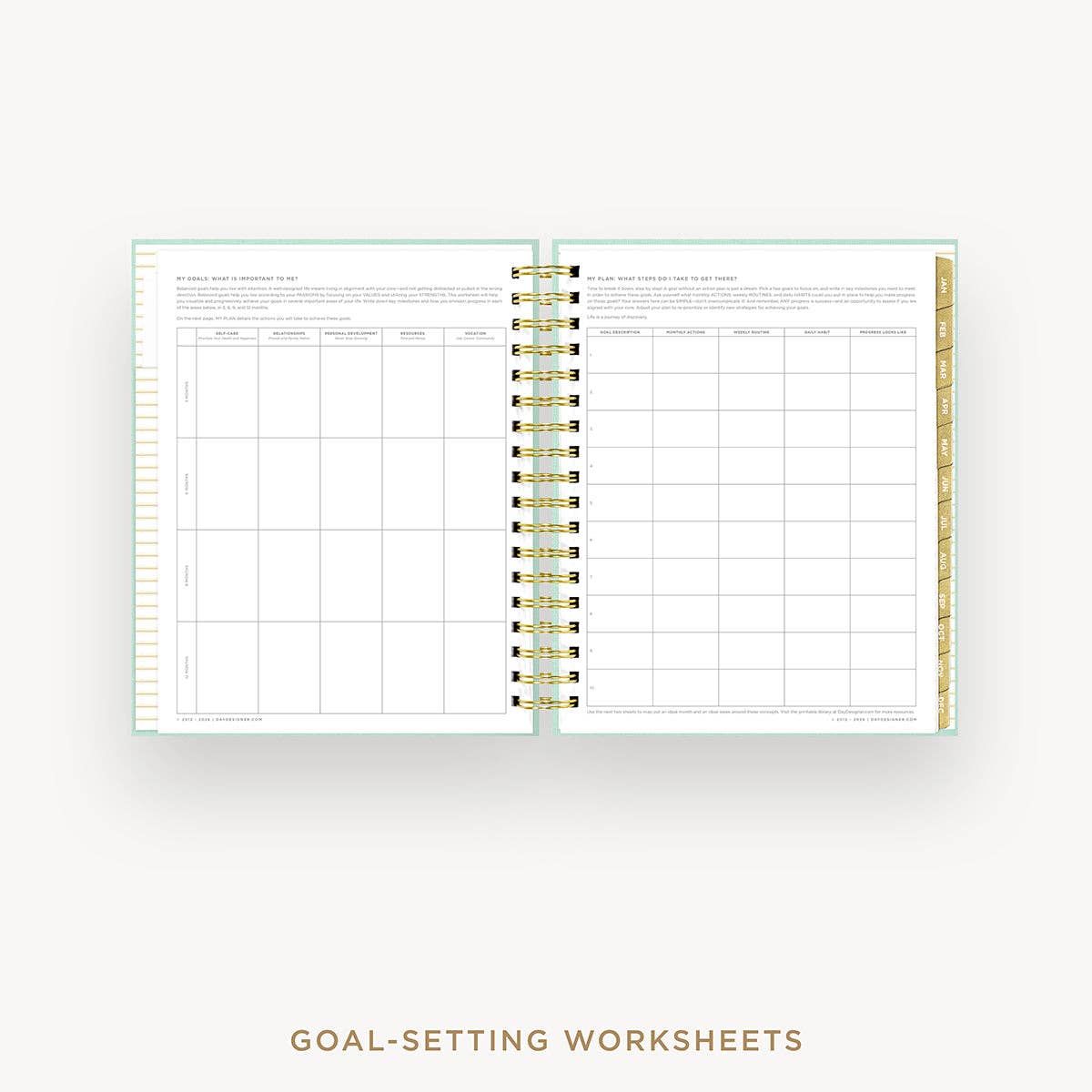 2027 Daily Planner: Sage Bookcloth