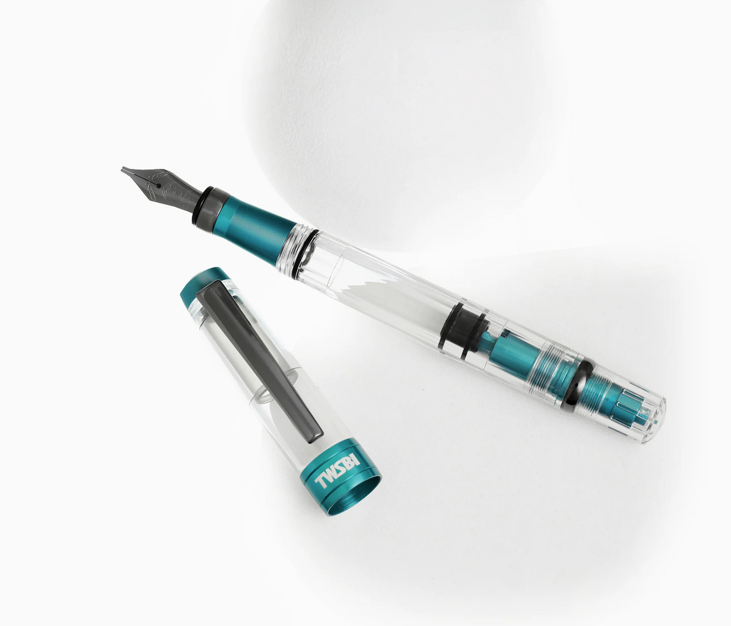 Caribbean + Onyx - Diamond 580 - TWSBI Fountain Pen