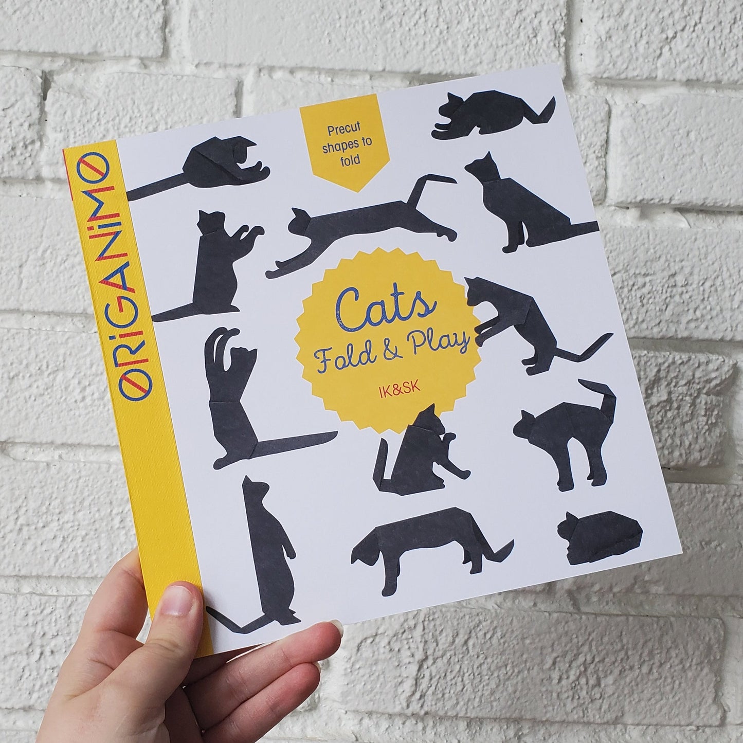Cats - Fold & Play